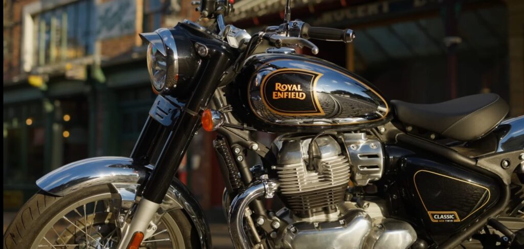 Royal Enfield Classic 650 Review in Hindi